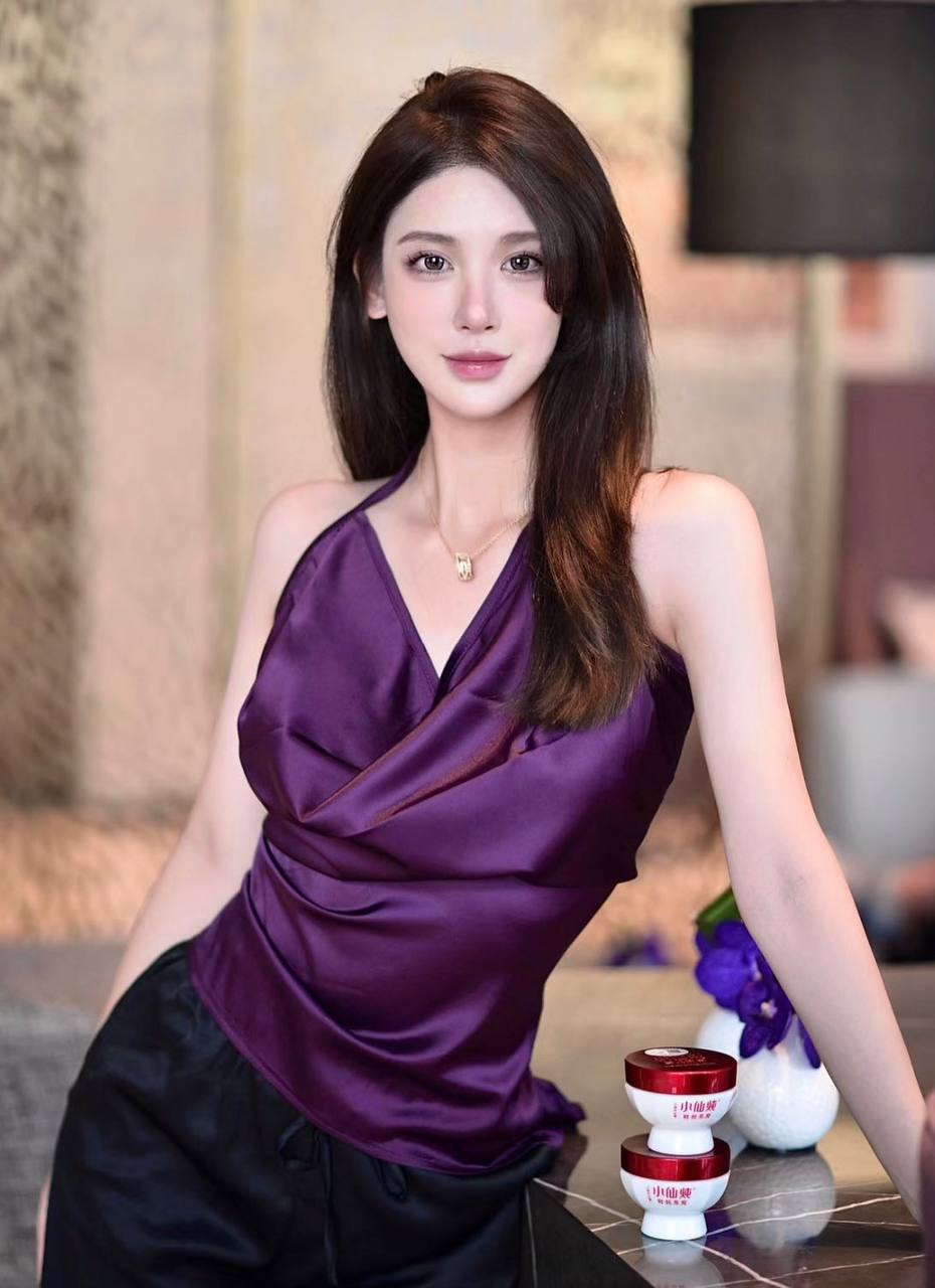 高端品质模特妖妖