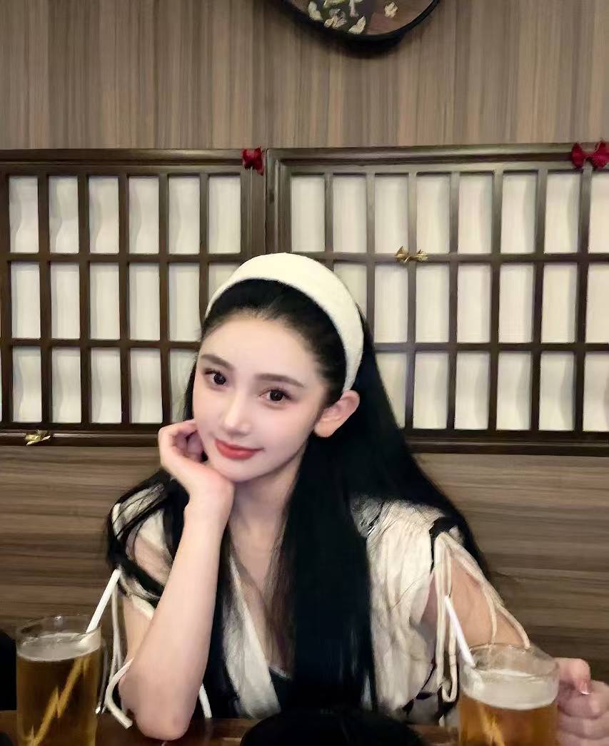 绝美氛围感辣妹姝滢