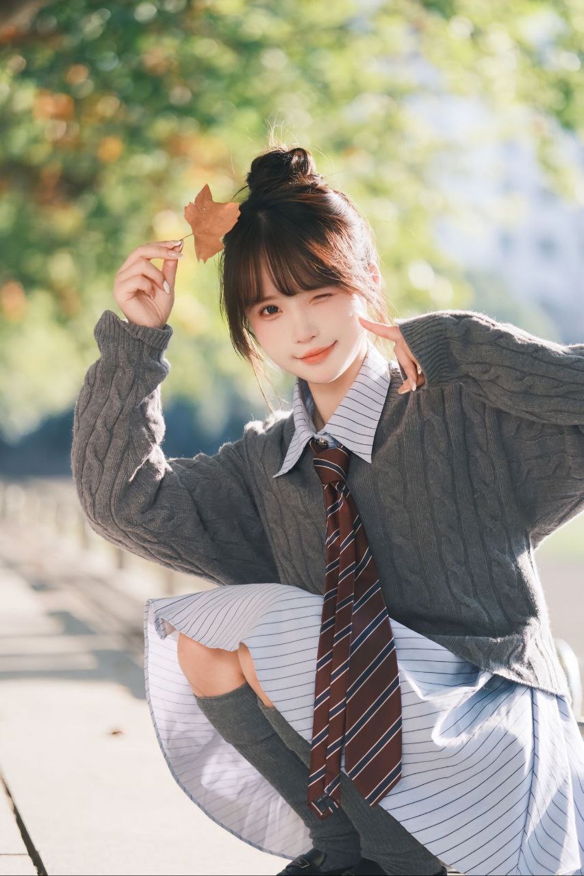 耐看素颜学妹Jenor