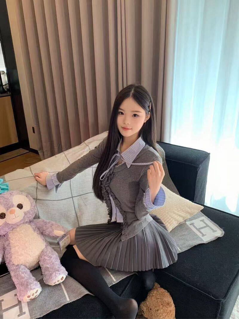 修长美腿小团