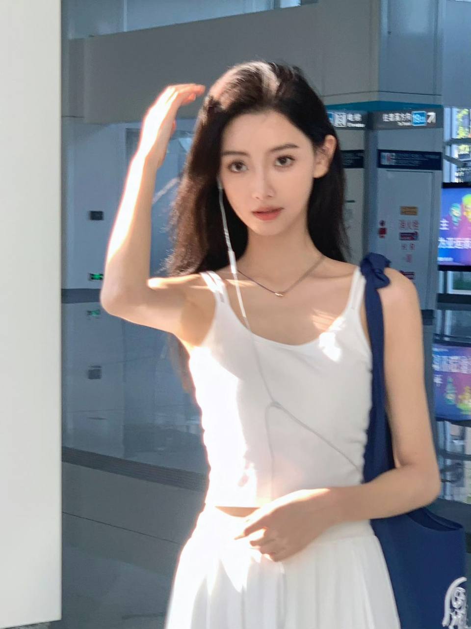 甜美高挑Meina