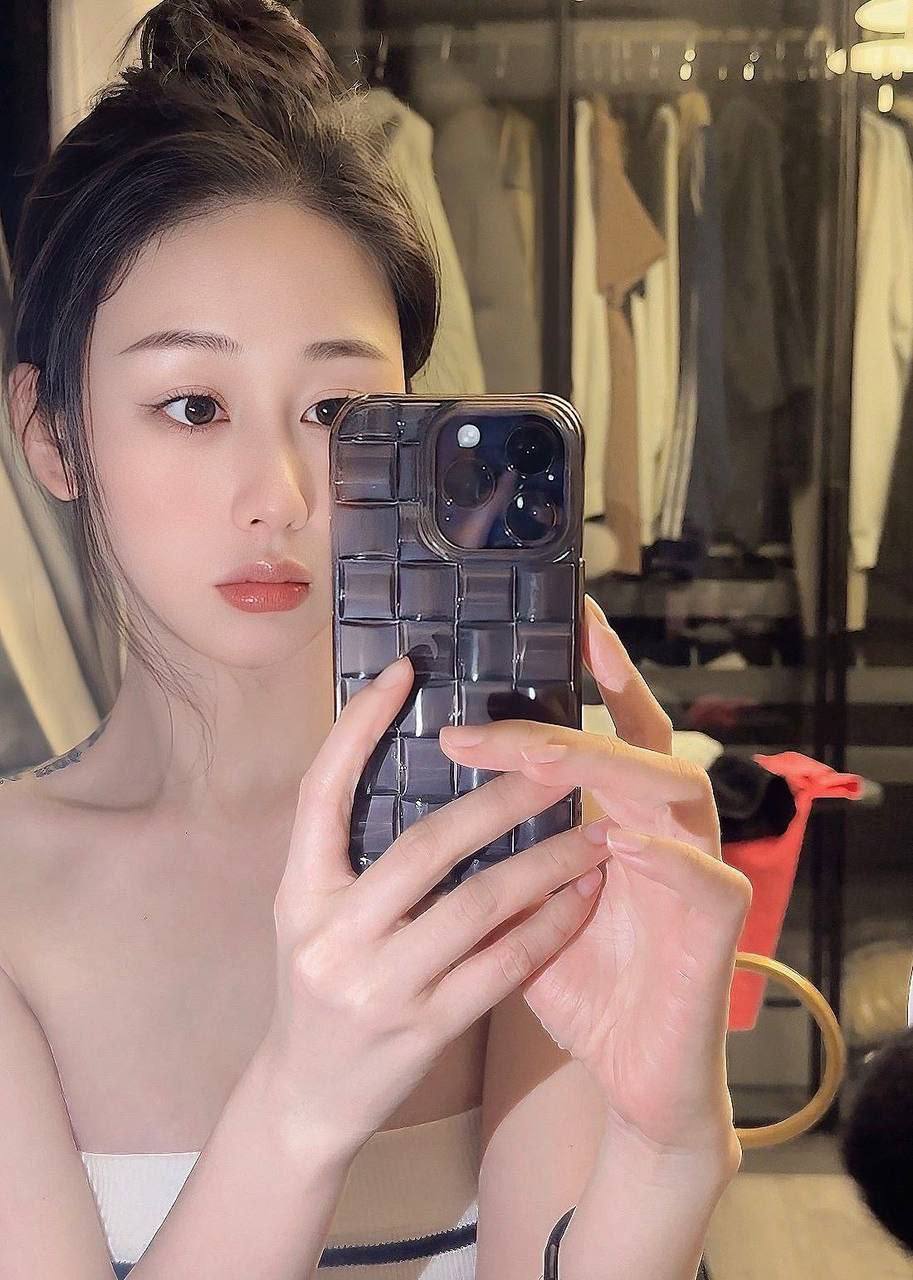 自然清纯美女Eiran