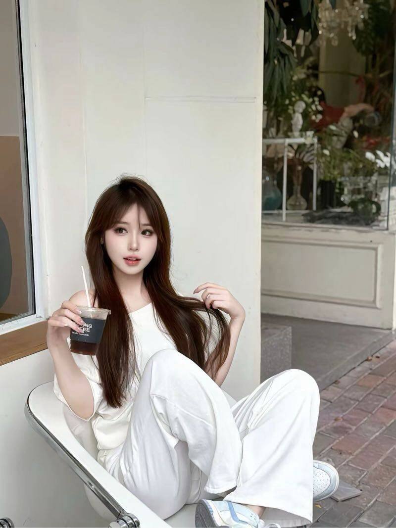 恋爱氛围感美女Davra