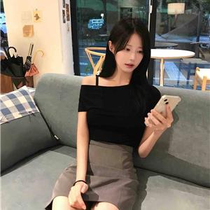 清新动人邻家妹雨馨