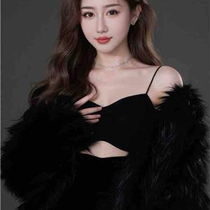职业时尚模特如怡