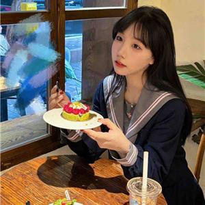 日系女友Orina