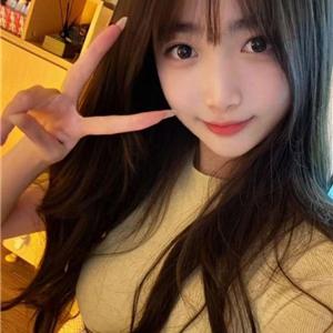 精致大方小姐姐Syrel