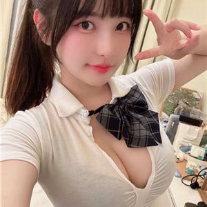 混血巨乳萝莉芊晴