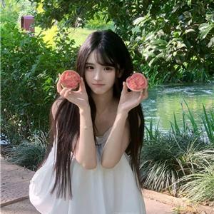 公司签约模特Nivah