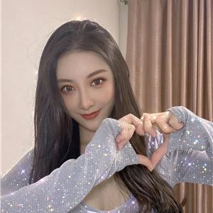 高挑长腿小姐姐Elyra